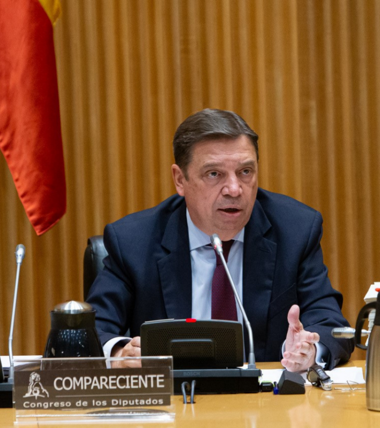 Luis Planas dice que el abastecimiento alimentario está asegurado pese a las protestas