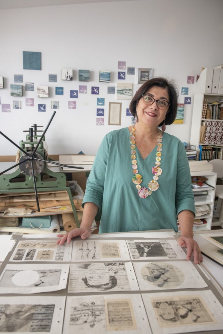 Galdós inspira emociones en su Casa-Museo de la mano de la artista visual Paqui Martín