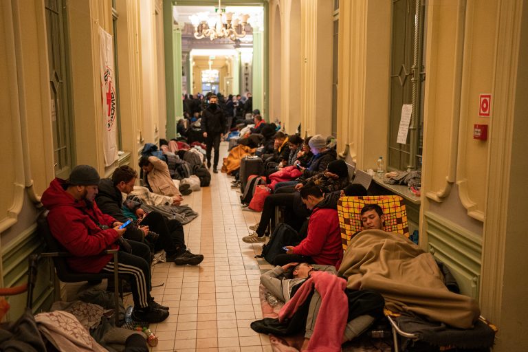 ACNUR eleva a 600.000 los refugiados ucranianos que han huido de la guerra