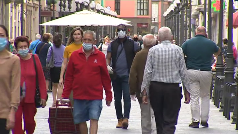 Pasaporte Covid y límite por mesa en Galicia, las únicas restricciones autonómicas en España a partir de hoy