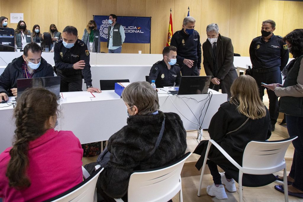 El Gobierno concede 65 protecciones temporales en Canarias a personas desplazadas por la guerra