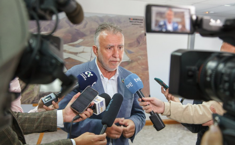 Torres incide en el rechazo de prospecciones en Canarias y pide a Marruecos máxima seguridad medioambiental
