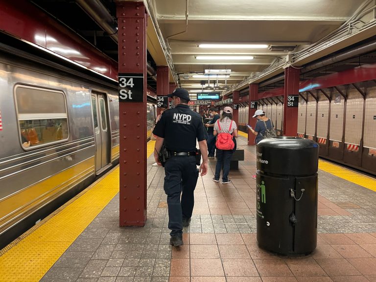 Un tiroteo en el metro de Nueva York deja al menos 29 heridos