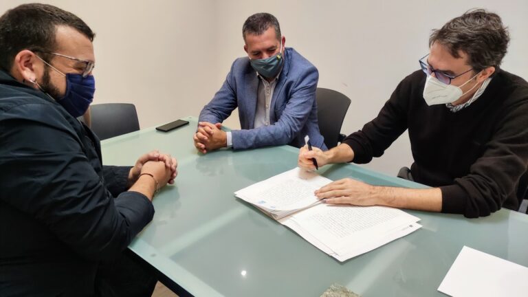 «El Electrón», la central más antigua de Canarias, ya es oficialmente patrimonio de todos los palmeros