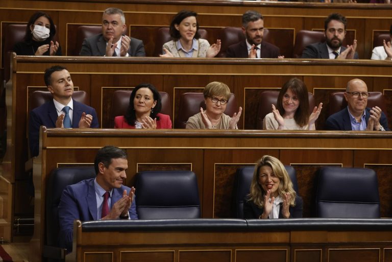 El Gobierno salva el decreto anticrisis con el apoyo de Bildu y el voto en contra de ERC y PP