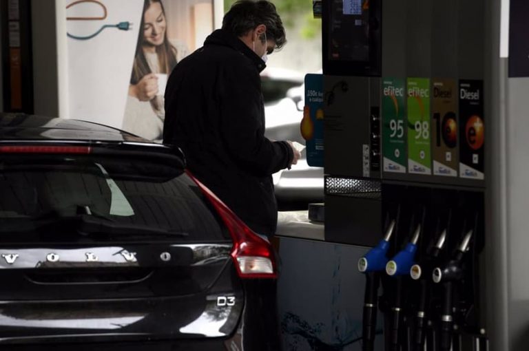 La inflación se modera en abril al 8,4 %, tras bajar la luz y los carburantes