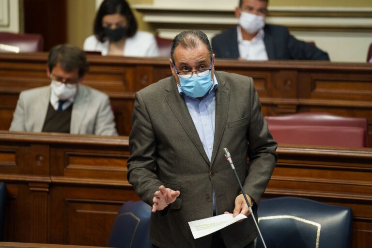 Canarias tendrá dos nuevos centros de salud mental infanto juvenil
