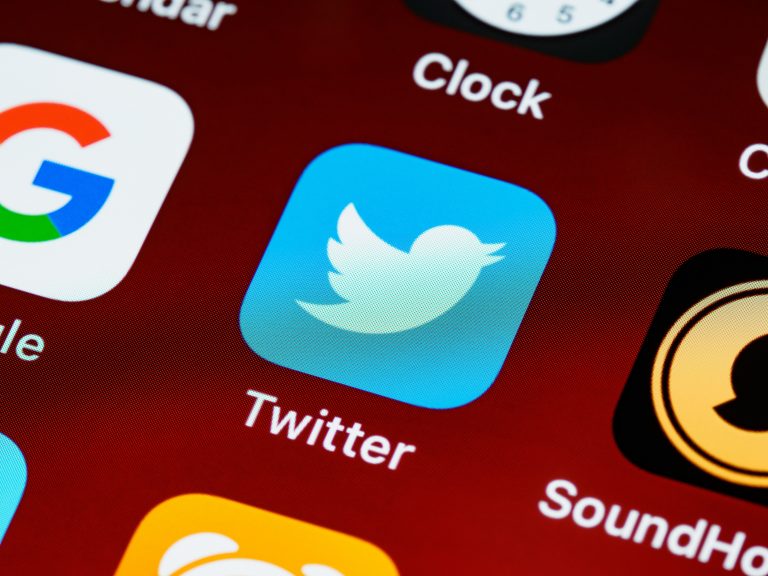 Twitter acepta la oferta de compra de Elon Musk por 40.500 millones