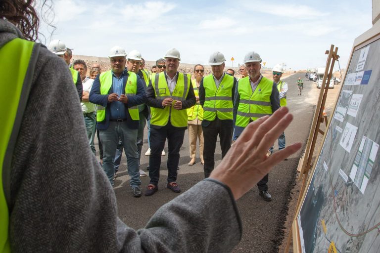 Fuerteventura tendrá operativo el primer tramo de la nueva autovía a finales de año