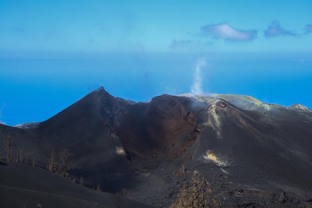 La sismicidad registrada en La Palma disminuye