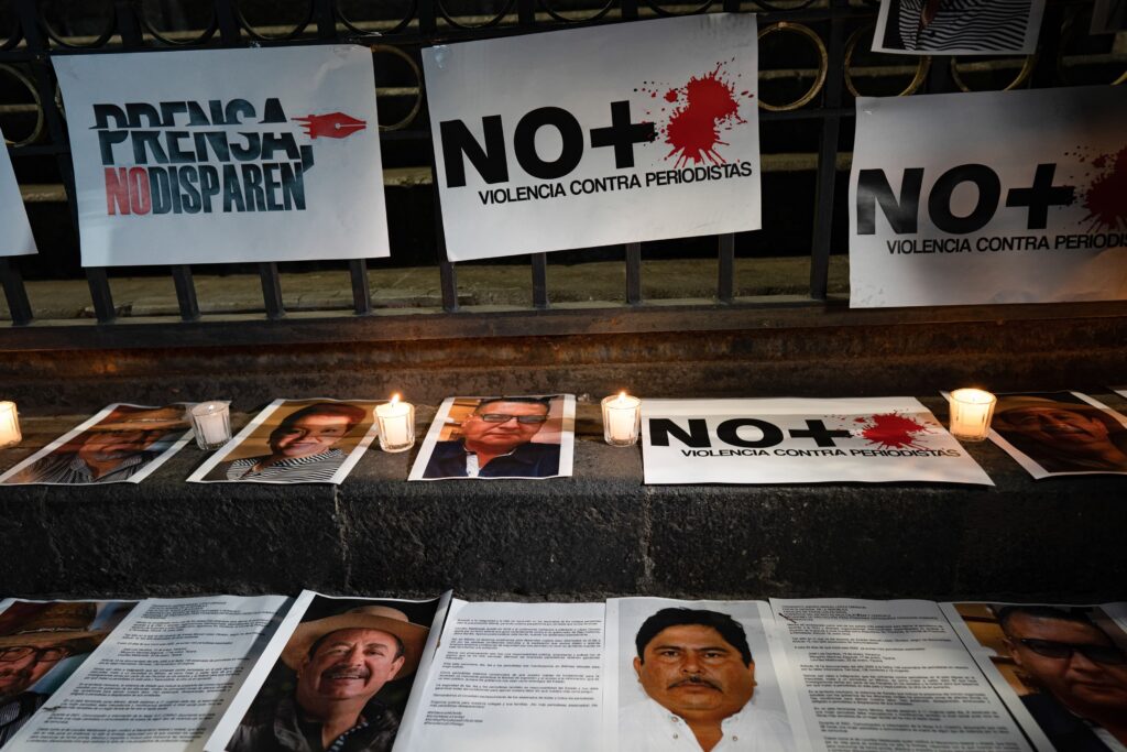Asesinadas una periodista y una cámara en el estado de Veracruz