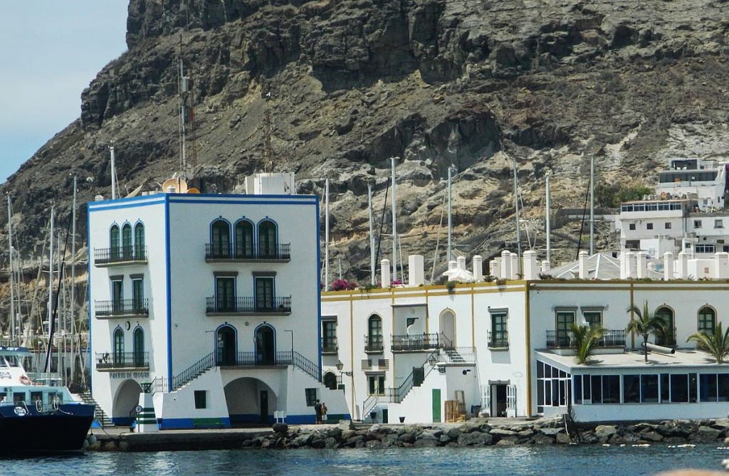 Herido grave tras precipitarse por un talud en Gran Canaria
