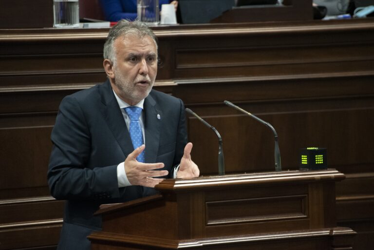 Torres llama a la calma por el posible caso de hepatitis infantil aguda en Canarias