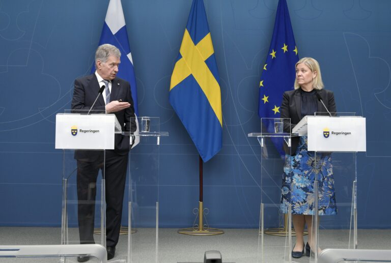 Finlandia, Suecia y Turquía se citan este miércoles para desbloquear la ampliación de la OTAN