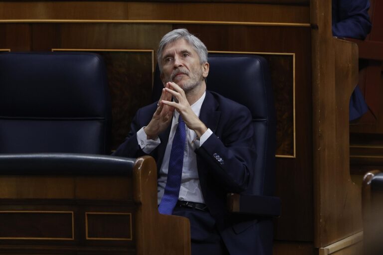 El CNI halla rastros del programa ‘Pegasus’ en el móvil de Grande-Marlaska