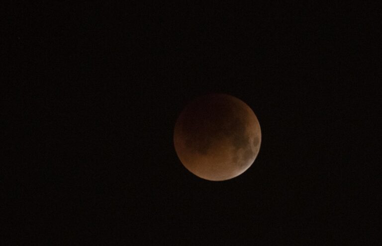 Eclipse parcial de Luna el próximo miércoles