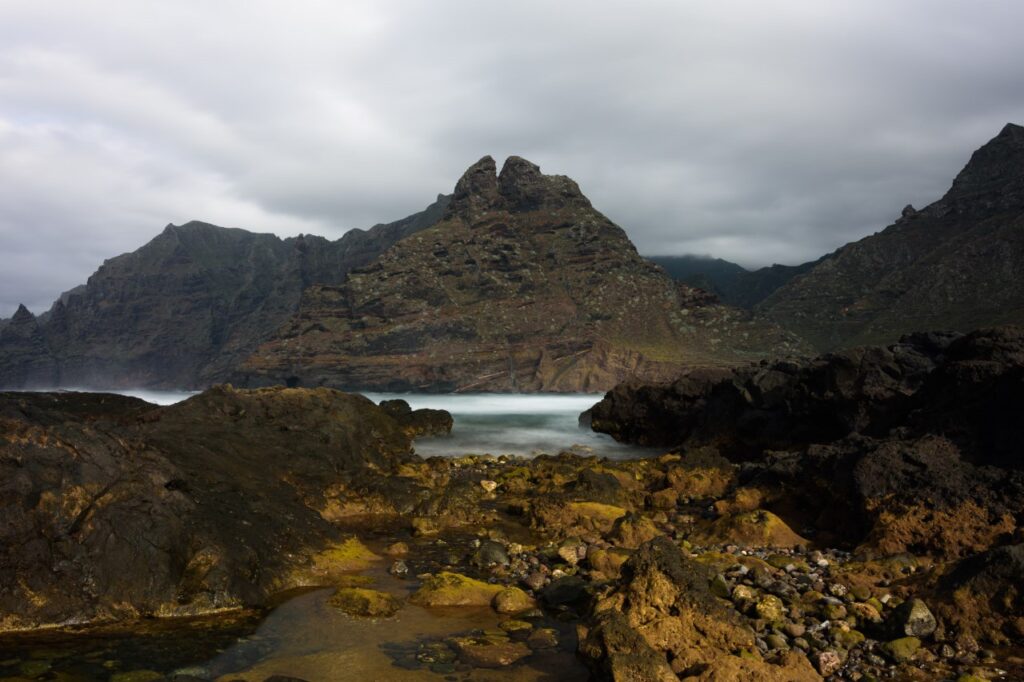 La costa de La Laguna es uno de los atractivos del municipio que propone varias rutas turísticas para conocer la historia y la cultura de los principales núcleos de su litoral