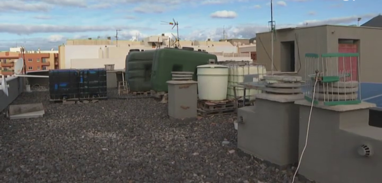 Tensión entre una empresa de «desokupación» y «okupas» en Tenerife