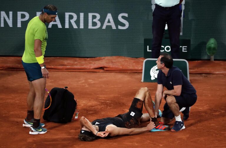 Nadal jugará la final de Roland Garros tras la retirada por lesión de Zverev