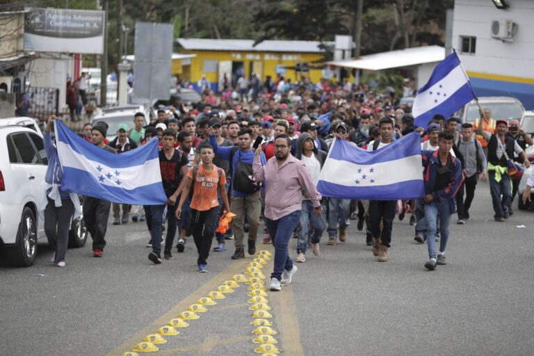España duplicará el número de visados laborales a migrantes hondureños, según un nuevo acuerdo de EEUU