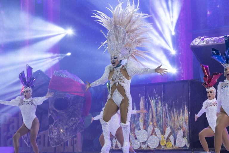 Drag Ácrux, coronado Drag Queen del Carnaval de Telde más eurovisivo