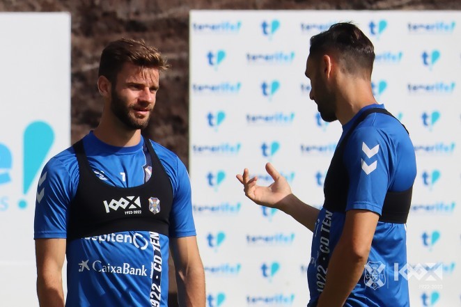 Mario González (CD Tenerife): «Va a ser un día de muchas emociones y hay que estar a la altura»
