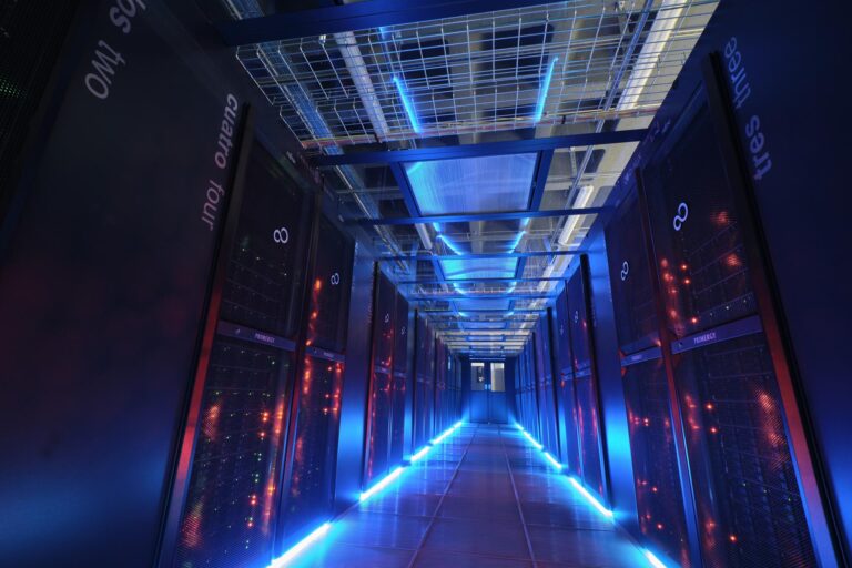 Comienza a funcionar un supercomputador especializado en inteligencia artificial en Tenerife