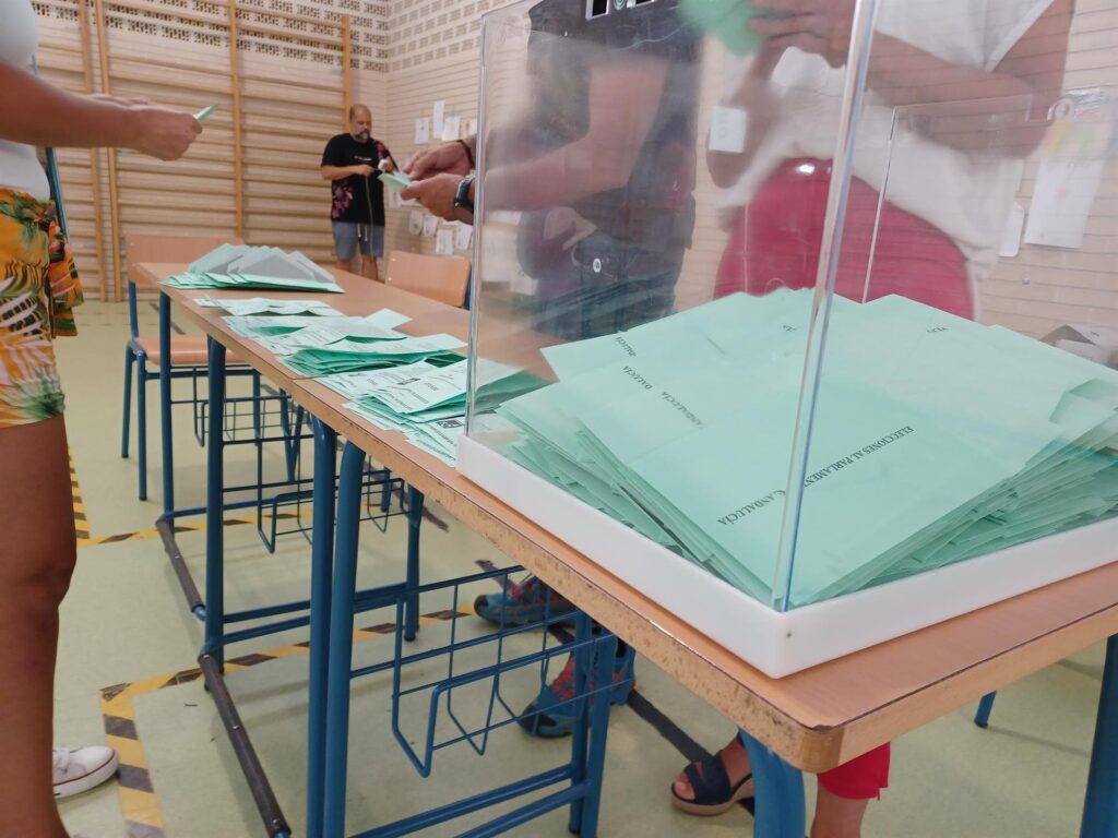 El BOE certifica el fin del voto rogado para los residentes en el extranjero
