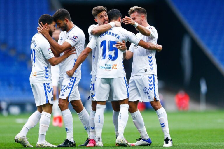 Joselu y Pomares salen del CD Tenerife