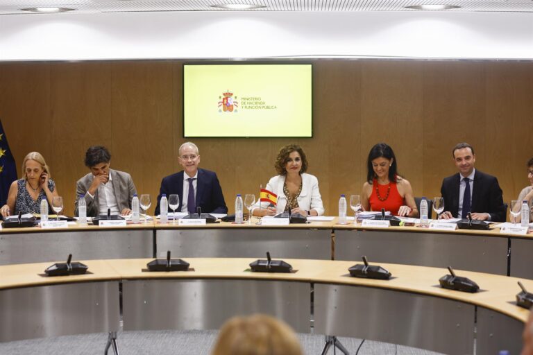 Las autonomías recibirán un récord de más de 134.000 millones de financiación en 2023