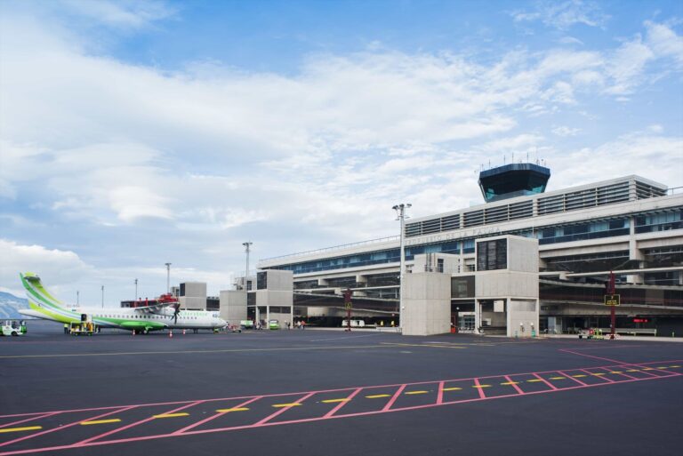 Canarias recibe 919.098 pasajeros procedentes de aeropuertos internacionales en junio