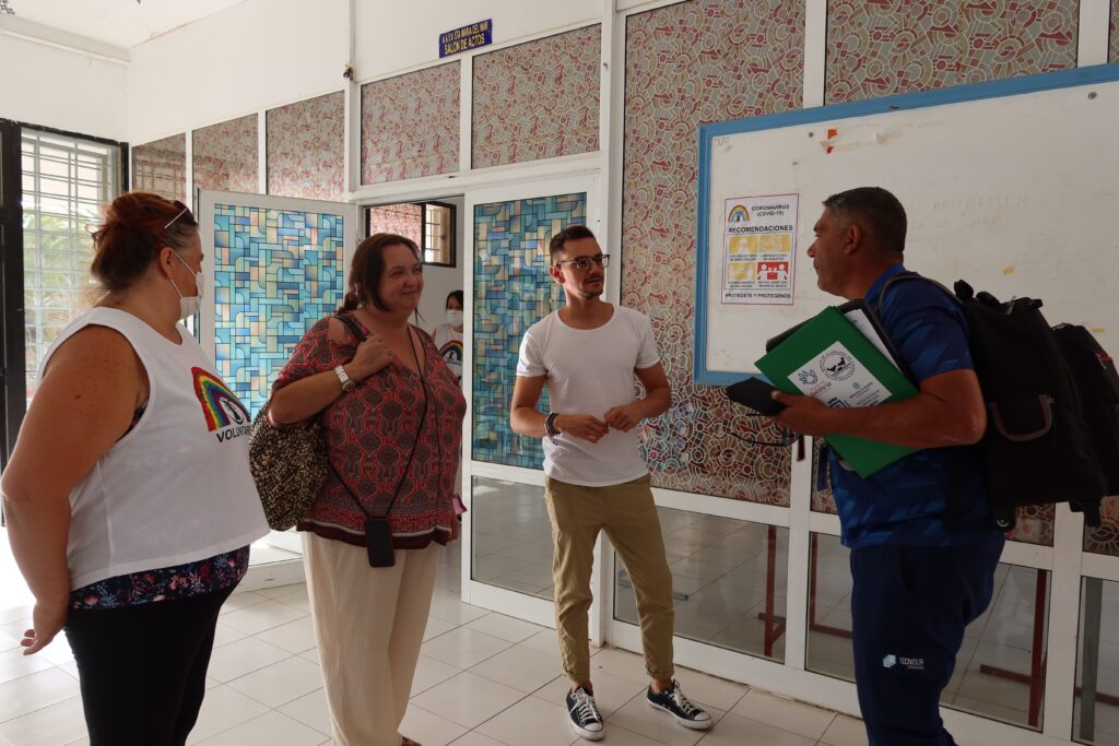 El Cabildo de Tenerife concede una ayuda de más de 130.000 euros a Sonrisas del Suroeste para atender a 450 familias