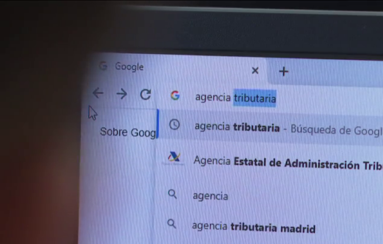 Hacienda recibe más de 60.000 solicitudes para el «cheque anticrisis» de 200 euros