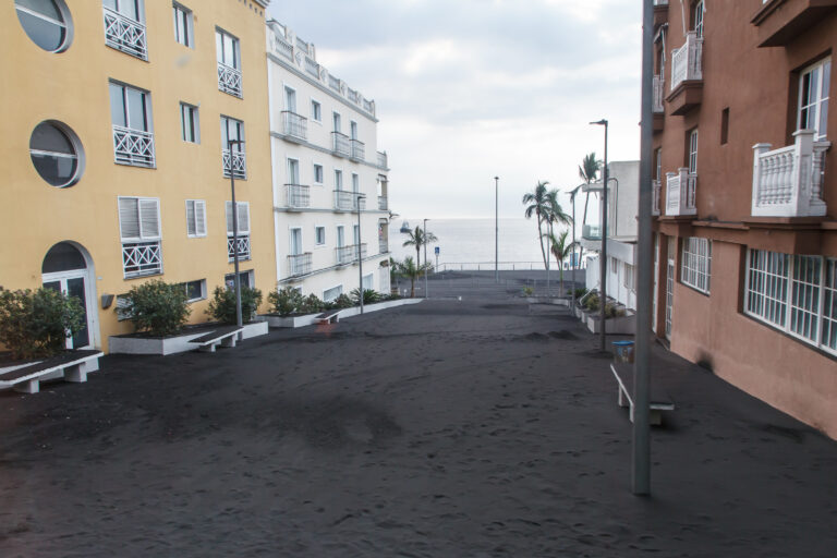 Los Llanos de Aridane pide al Gobierno que el decreto ley urbanístico ordene el suelo de Puerto Naos