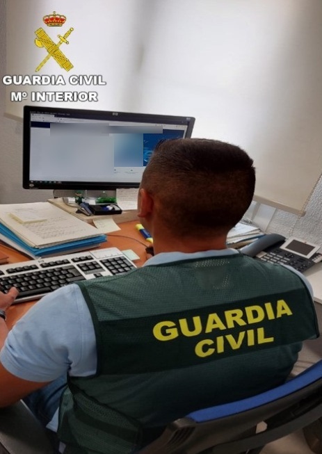 Identifican a un hombre por estafar 3.000 euros a dos personas por el falso alquiler de viviendas en Fuerteventura