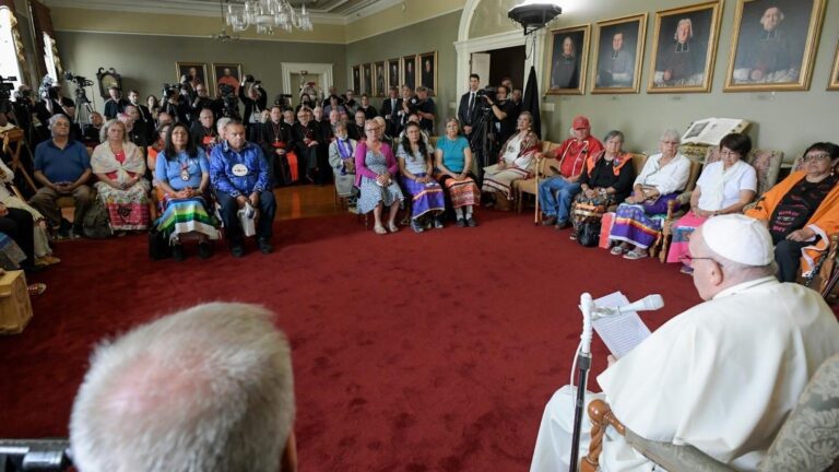 El Papa destaca el sentido de comunidad entre los pueblos indígenas