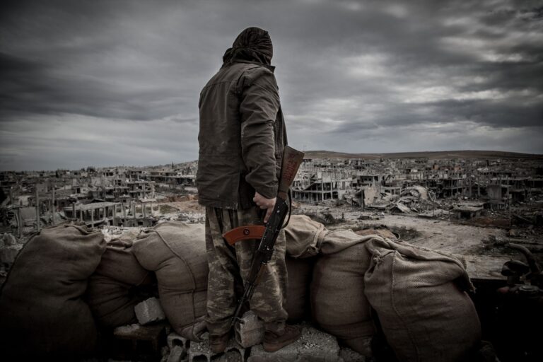 Al menos 17 muertos tras un bombardeo turco contra posiciones kurdas en Kobane