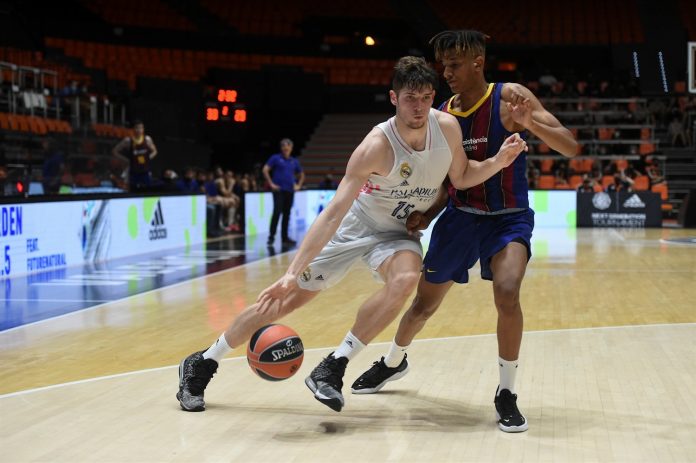 El Lenovo incorpora al ala-pívot Konstantin Kostadinov, que jugará cedido en el Palencia Basket