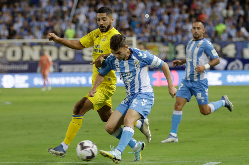 UD Las Palmas golea al Málaga CF (0-4) como visitante