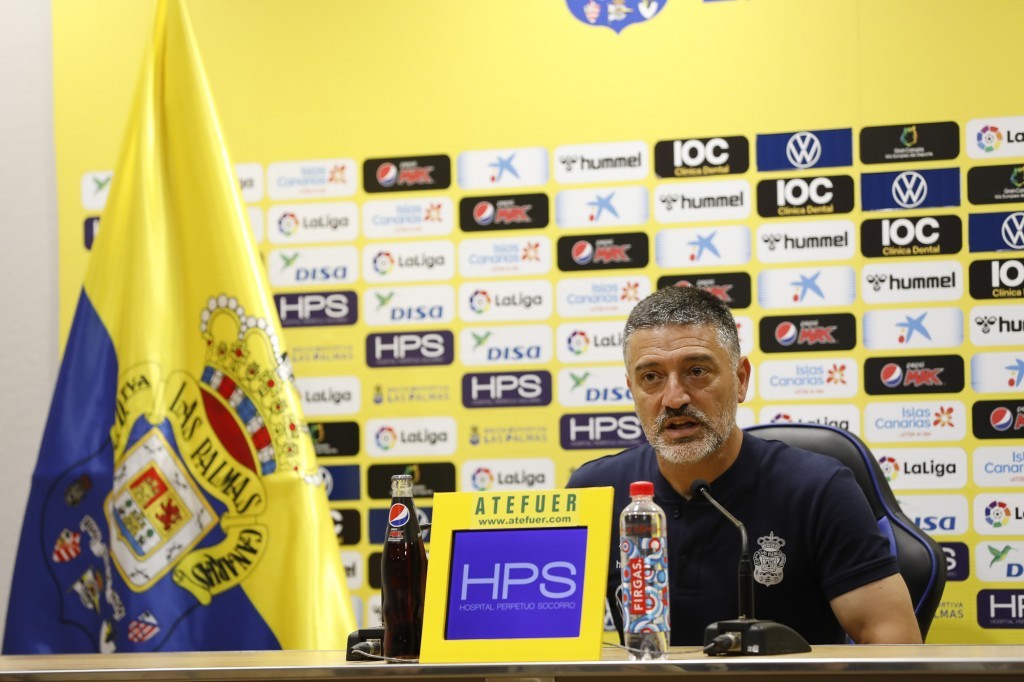 Pimienta avisa del peligroso partido contra el Granada CF