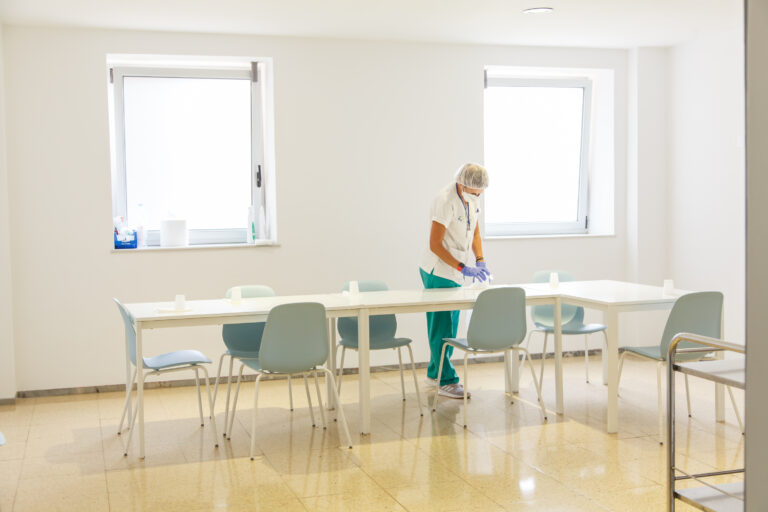Sanidad activa una nueva Unidad de Hospitalización Infanto Juvenil en el Materno de Gran Canaria