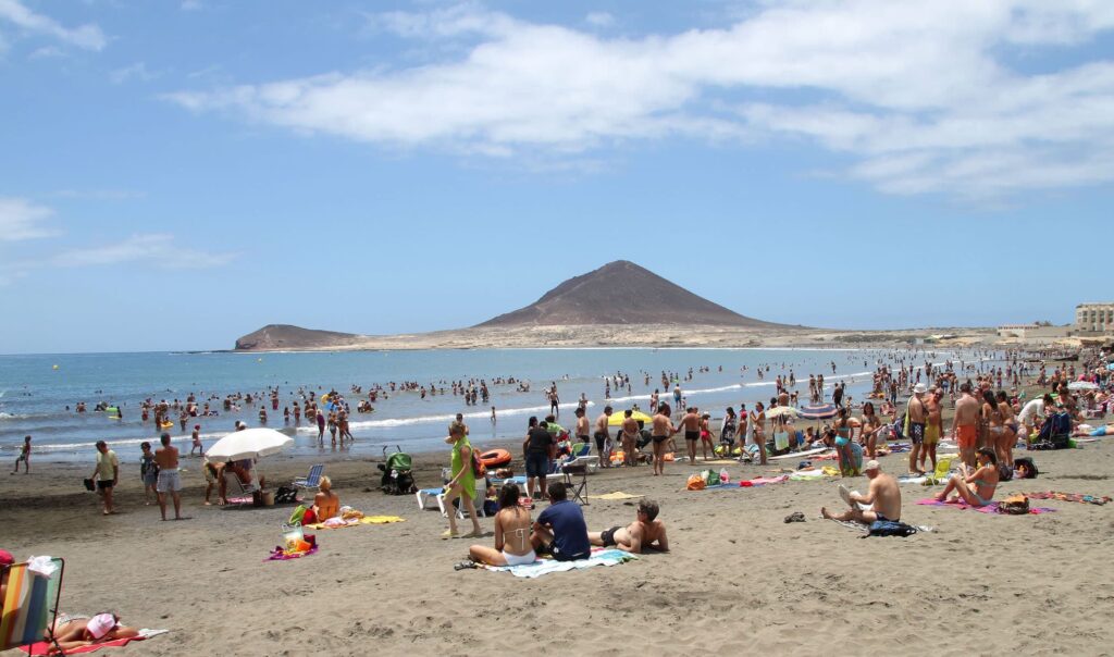 La Tejita, única playa que permanece cerrada