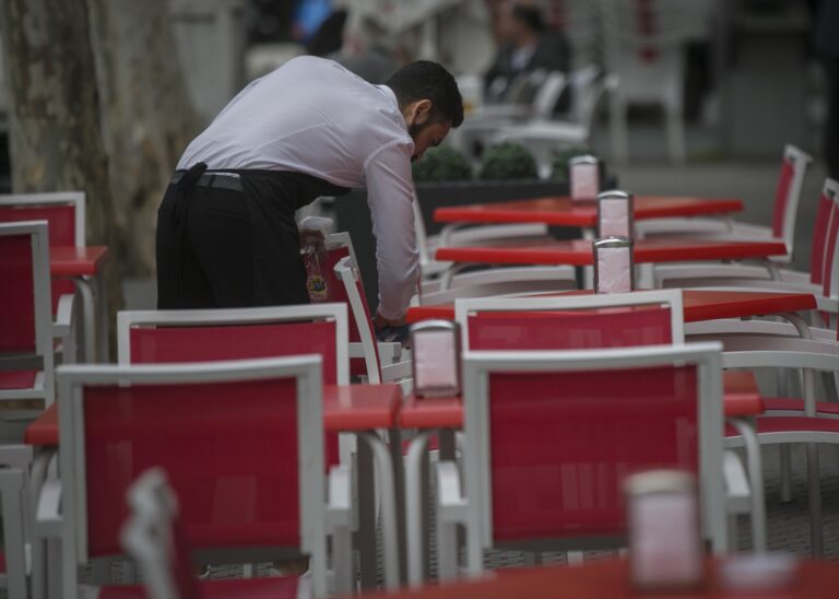 Más trabajadores del turismo en Canarias