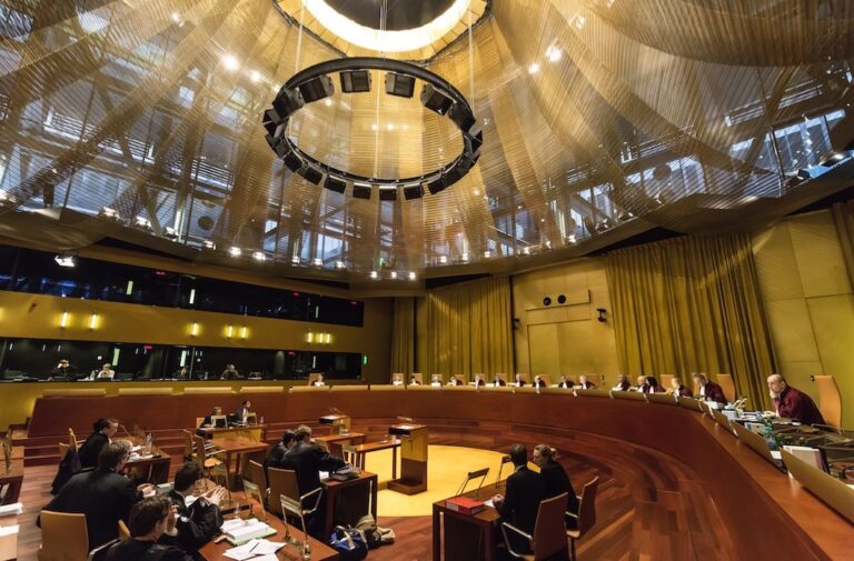 Un juez pide a la UE más protección frente a la usura