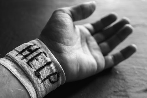 Sanidad elabora un protocolo de intervención ante riesgo suicida detectado en el ámbito educativo
