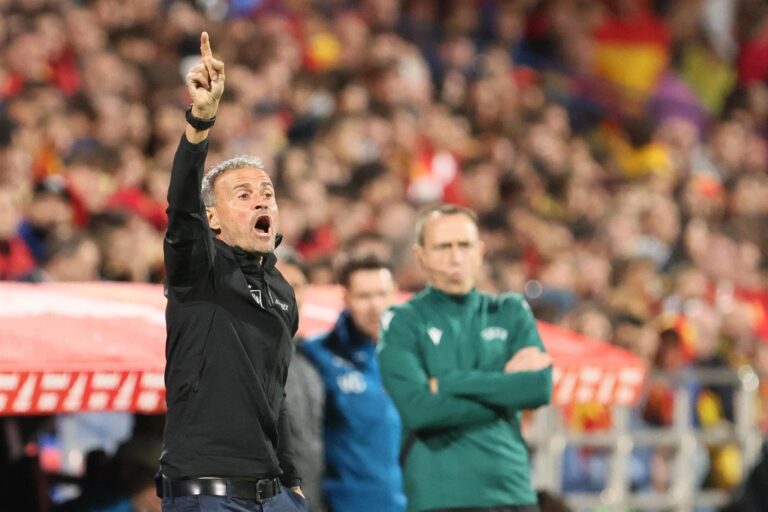 España, obligada a ganar a Portugal