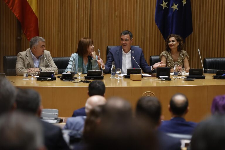 Sánchez pide al PSOE «más implicación» para sacar los terceros presupuestos