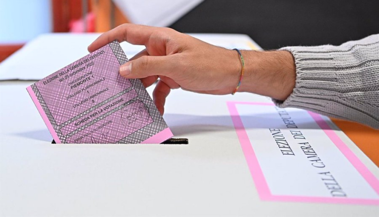 50 millones de italianos llamados a votar en las elecciones anticipadas