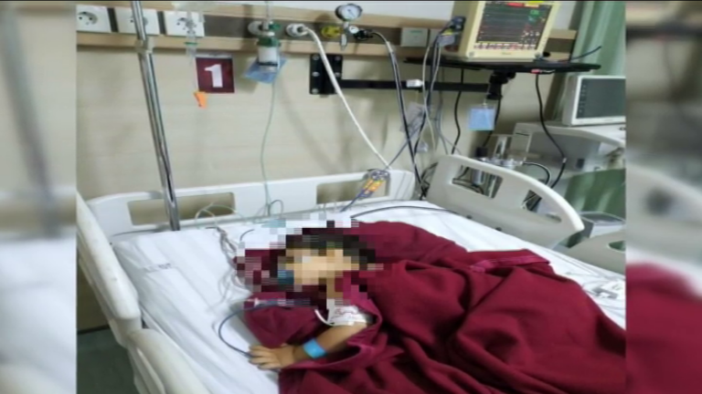 Una familia canaria pide ayuda para trasladar a su hijo enfermo desde Bali a España