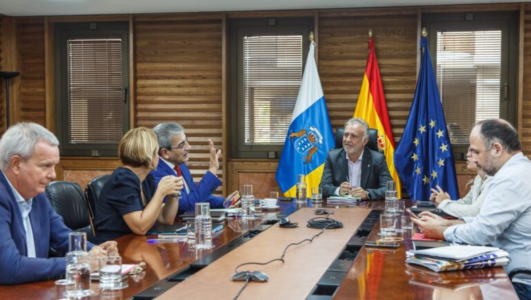 El Gobierno celebra las partidas contempladas en los PGE 2023 para Canarias, las más altas de la historia